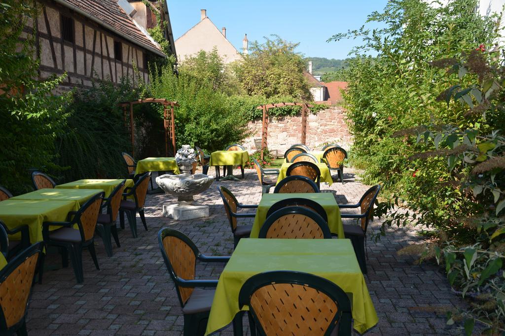 Logis Hotel Du Centre - Halte Ideale En Cyclotourisme Avec Garage A Velos Clos Molsheim Exterior photo